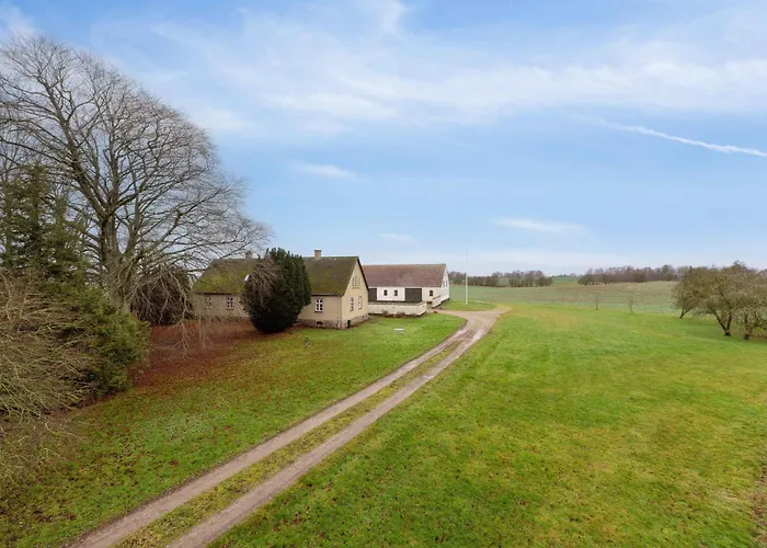 Countryside With Great Fishing Options * Holbæk